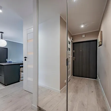 Comfort Grey By Oneapartments Sopot